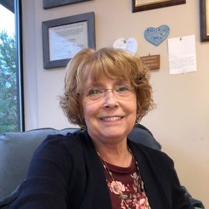 Meet your Posher, Earline